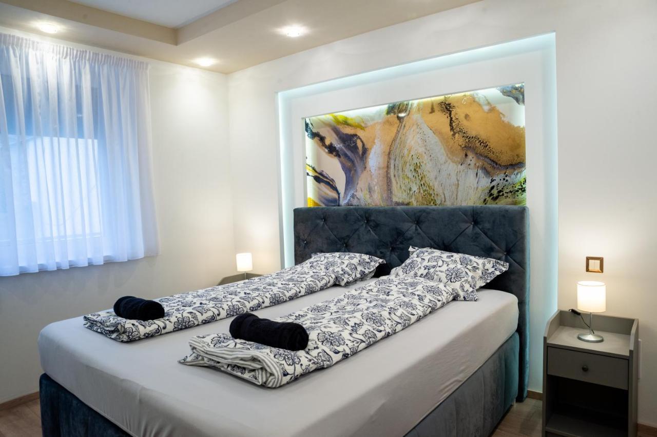 Dream Apartman 2 With Free Parking Gyor Exterior photo